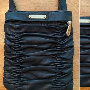Michael Kors - Black leather cross body clutch